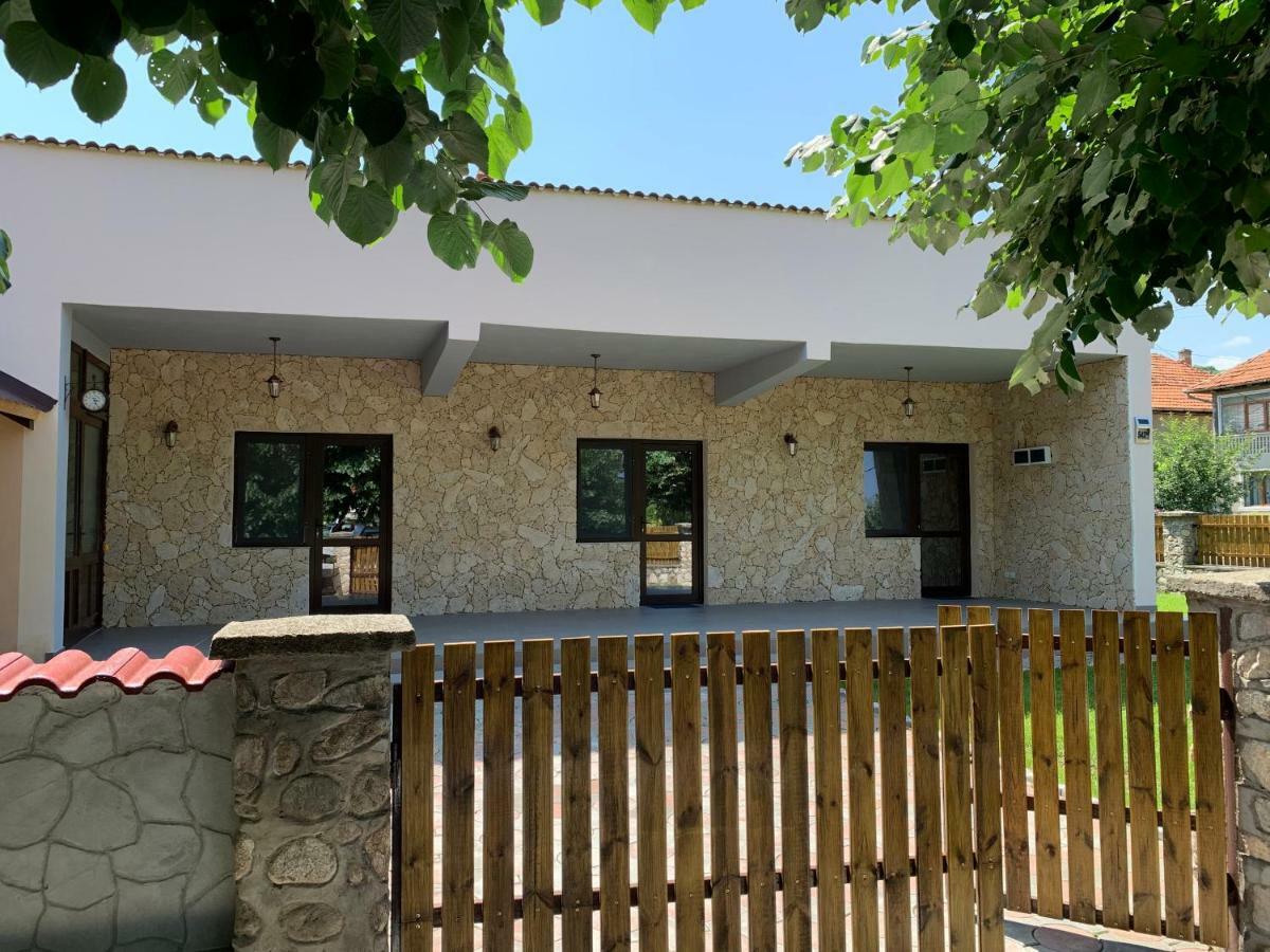 Ferienwohnung Casa Roka Ieşelniţa Exterior foto
