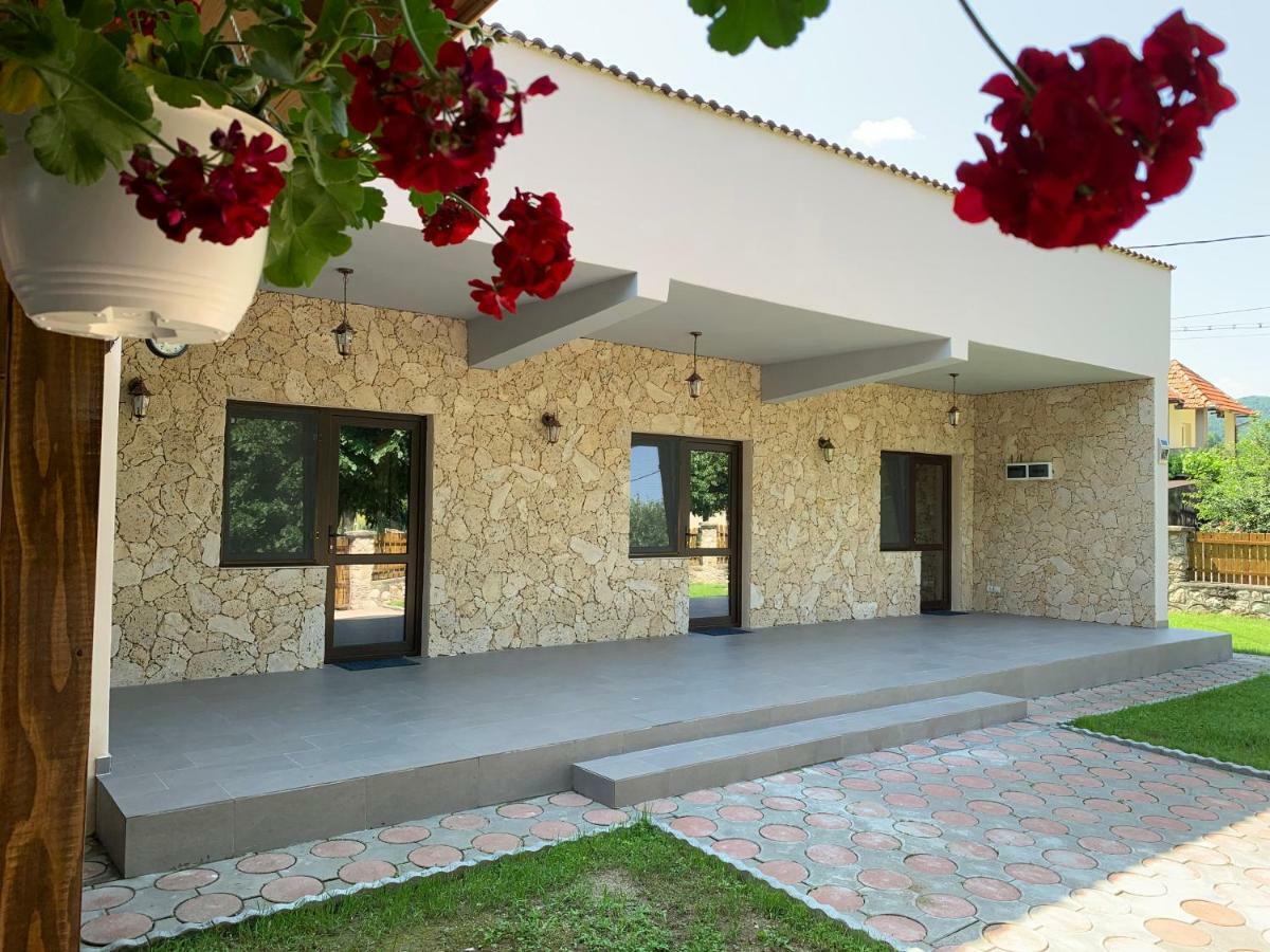 Ferienwohnung Casa Roka Ieşelniţa Exterior foto