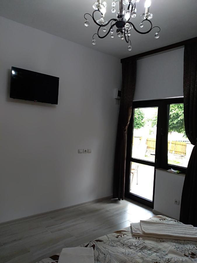 Ferienwohnung Casa Roka Ieşelniţa Exterior foto